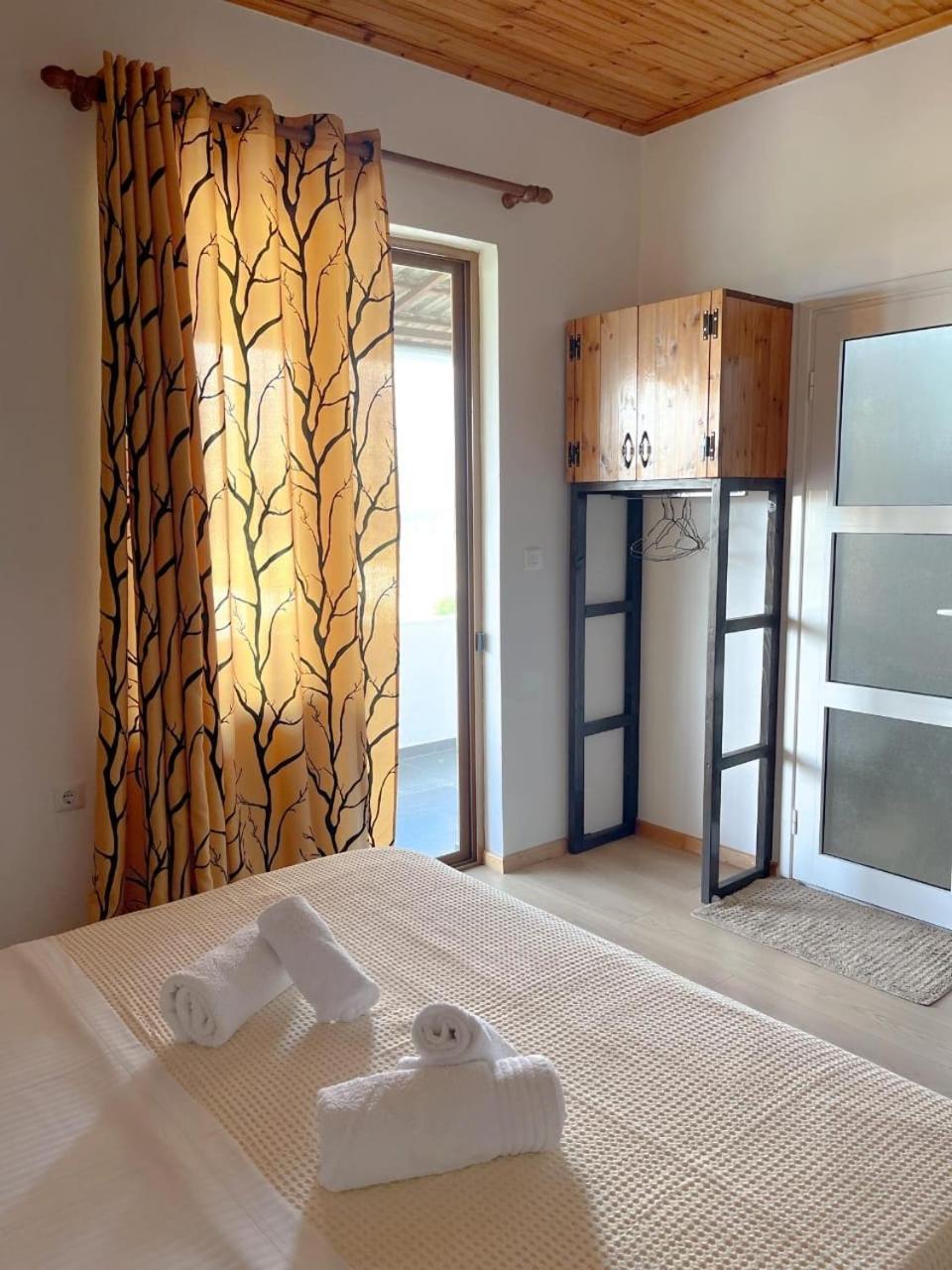 B Vishe Guest House Gjirokaster Exterior photo